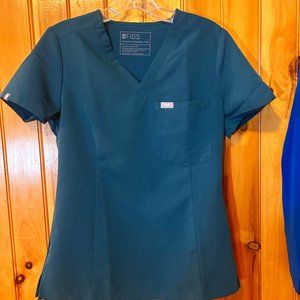 Figs XS Slim Catarina Scrub Top - Caribbean Blue